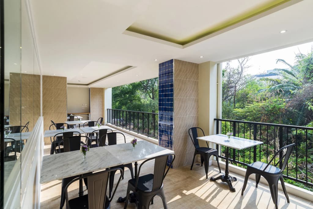 Zircon Hotel - photo 17