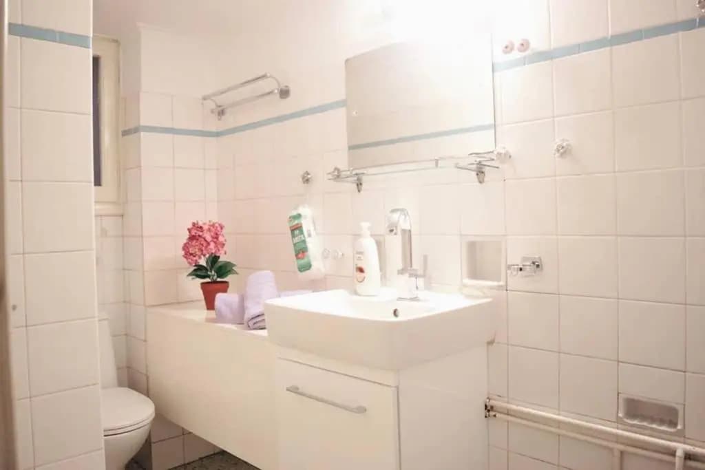 Athens Central 2BD Apartment at Acropolis Plaka - photo 7