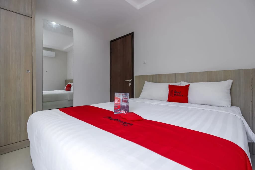 RedDoorz Plus @ TB Simatupang - photo 3