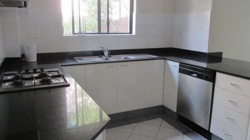Parkside Apartments on Thomas Street - photo 11