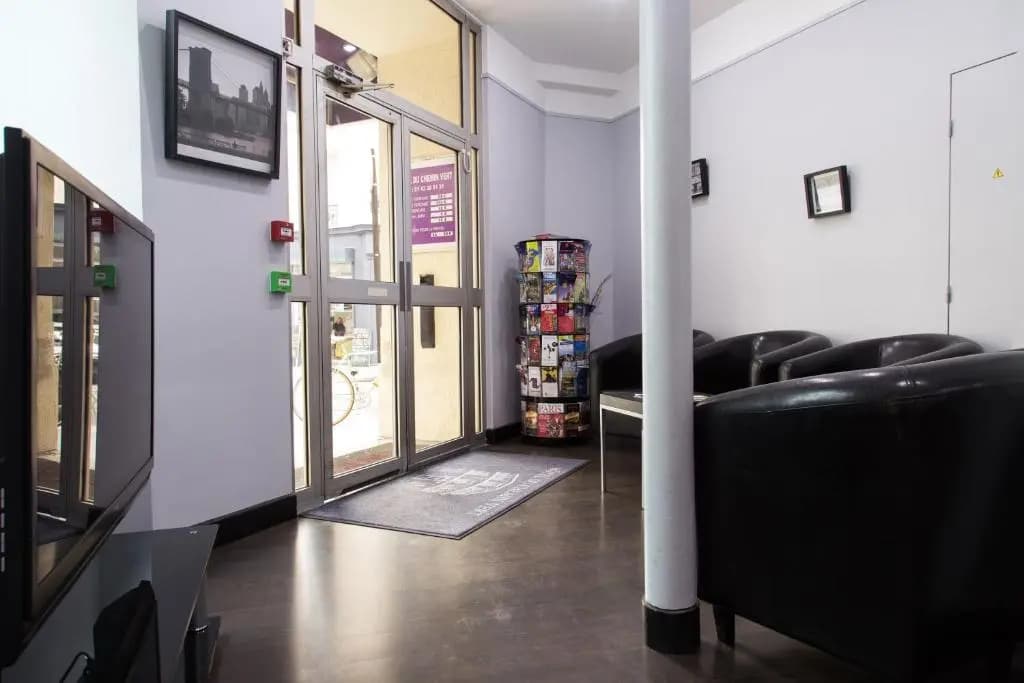 Hotel du Chemin Vert Paris - photo 14