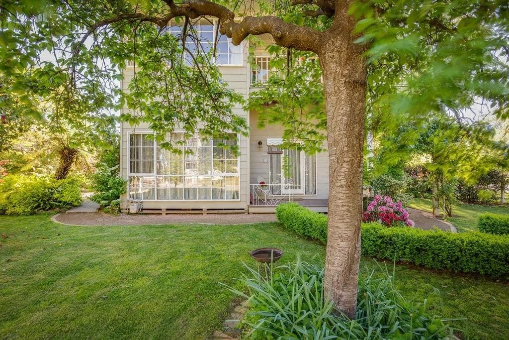 The Heart of Emerald Bed & Breakfast - photo 12