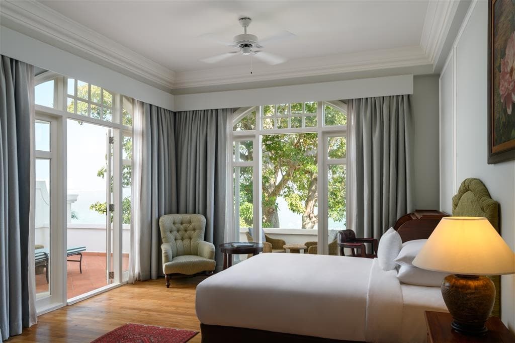 Oriental Hotel - photo 5
