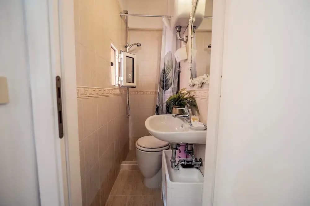 Colosseum 2Br Elegance And Charm - photo 8