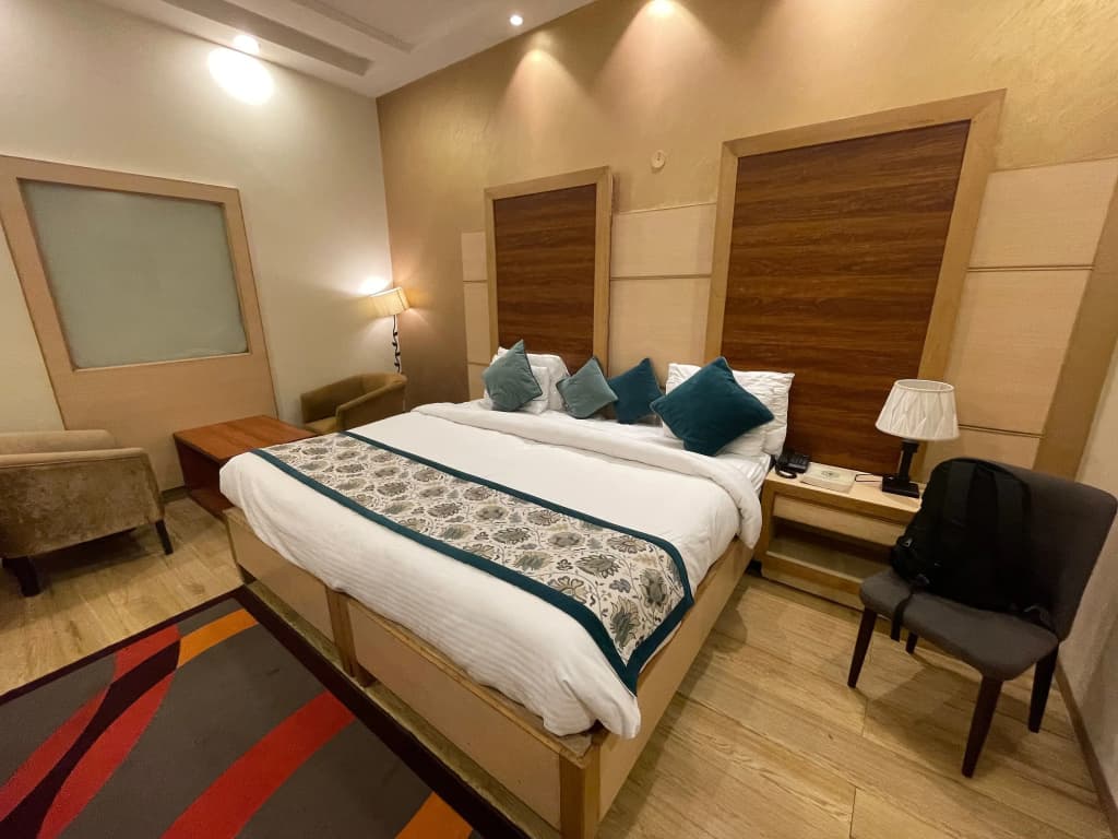 Green Palms Hotel Pacific Mall - photo 3