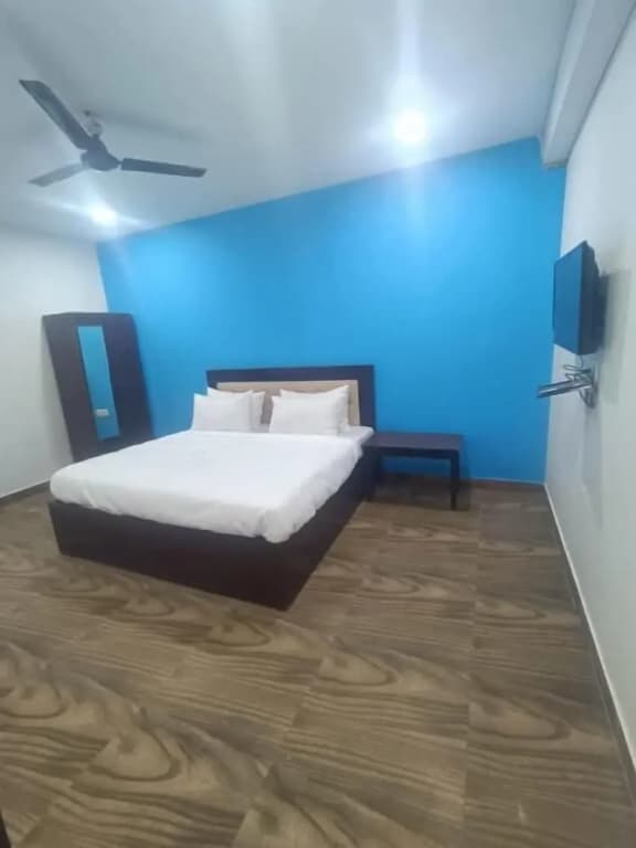 Hotel Royal Inn - photo 3