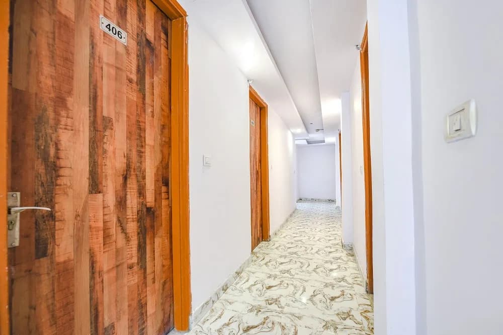 FabHotel PP Residency Tilak Nagar - photo 10