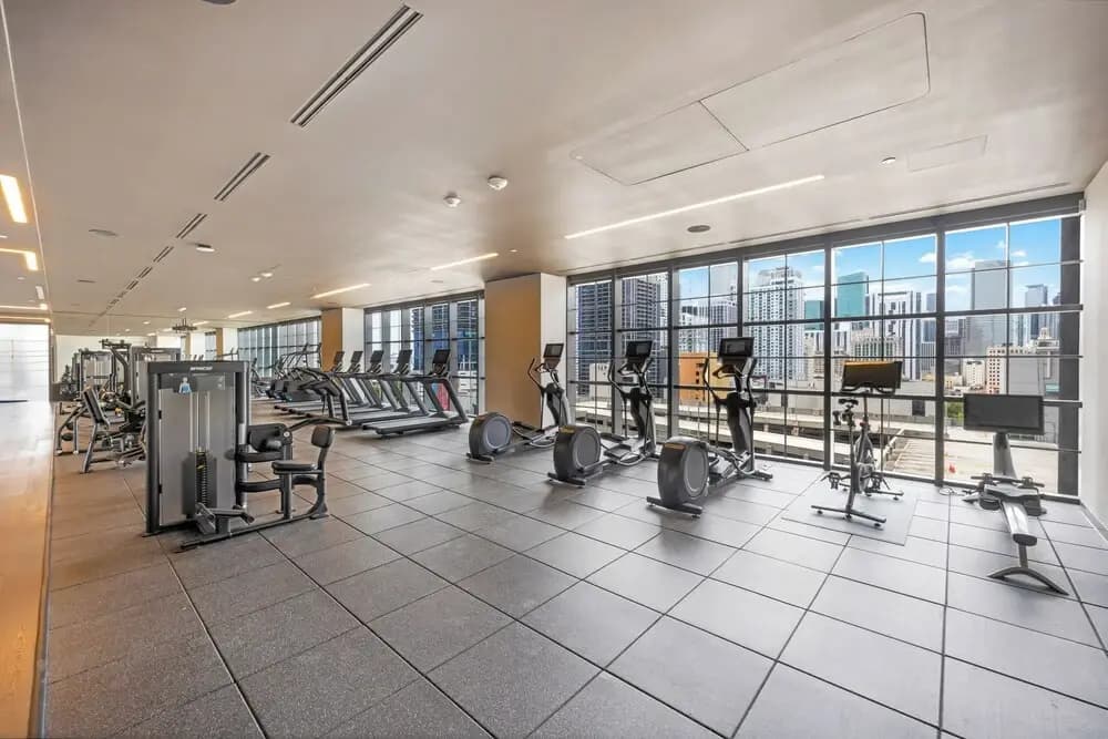 DTW Miami Luxury 1BR with Urban Views - photo 16