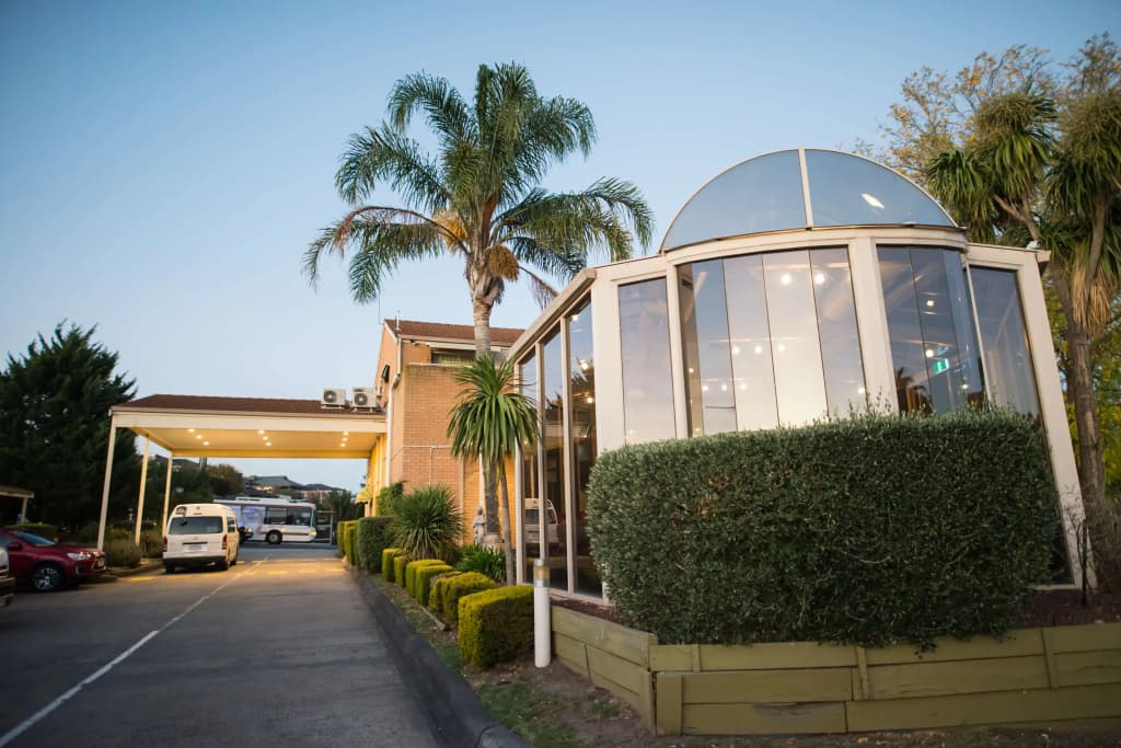 Best Western Airport Motel and Convention Centre - photo 23