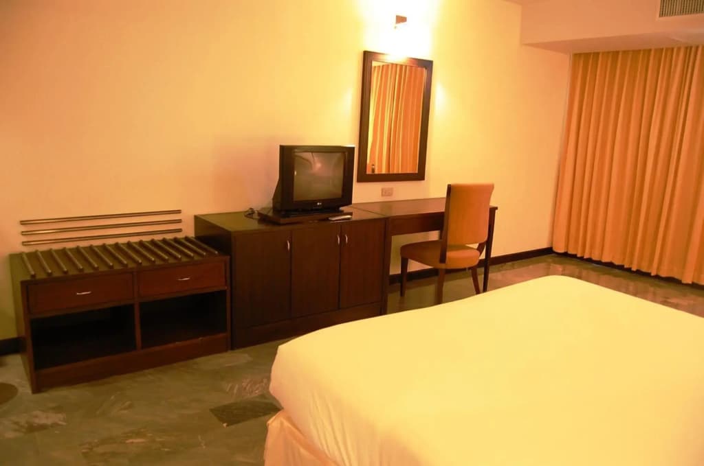 Royal Lanna Hotel - photo 24