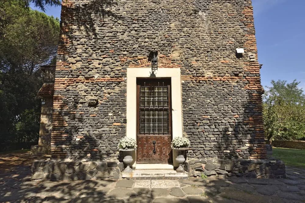 Torre delle Cornacchie - photo 1