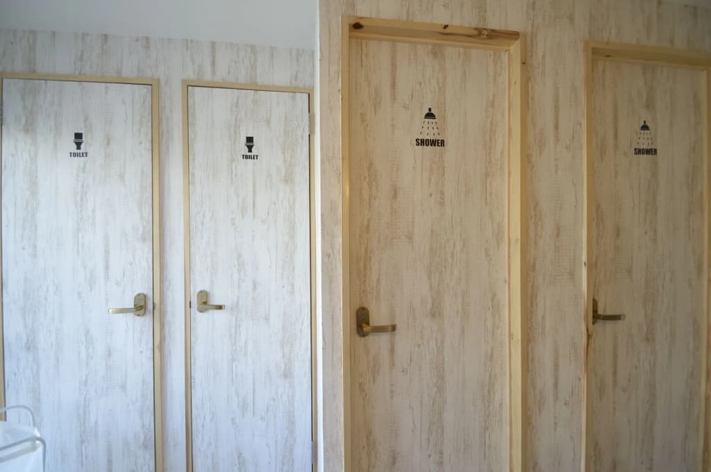 R Guest House - Hostel - photo 7
