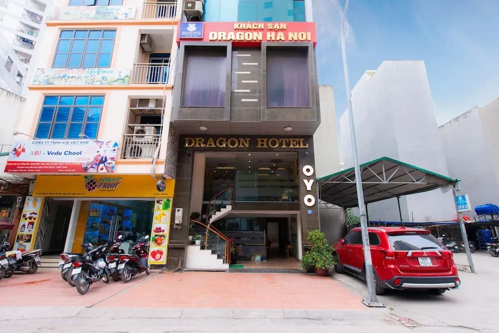 Dragon Hotel by OYO - photo 1