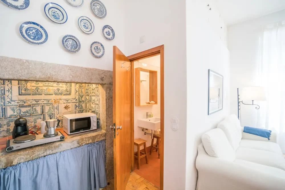 Traditional Studio Apartment - photo 6
