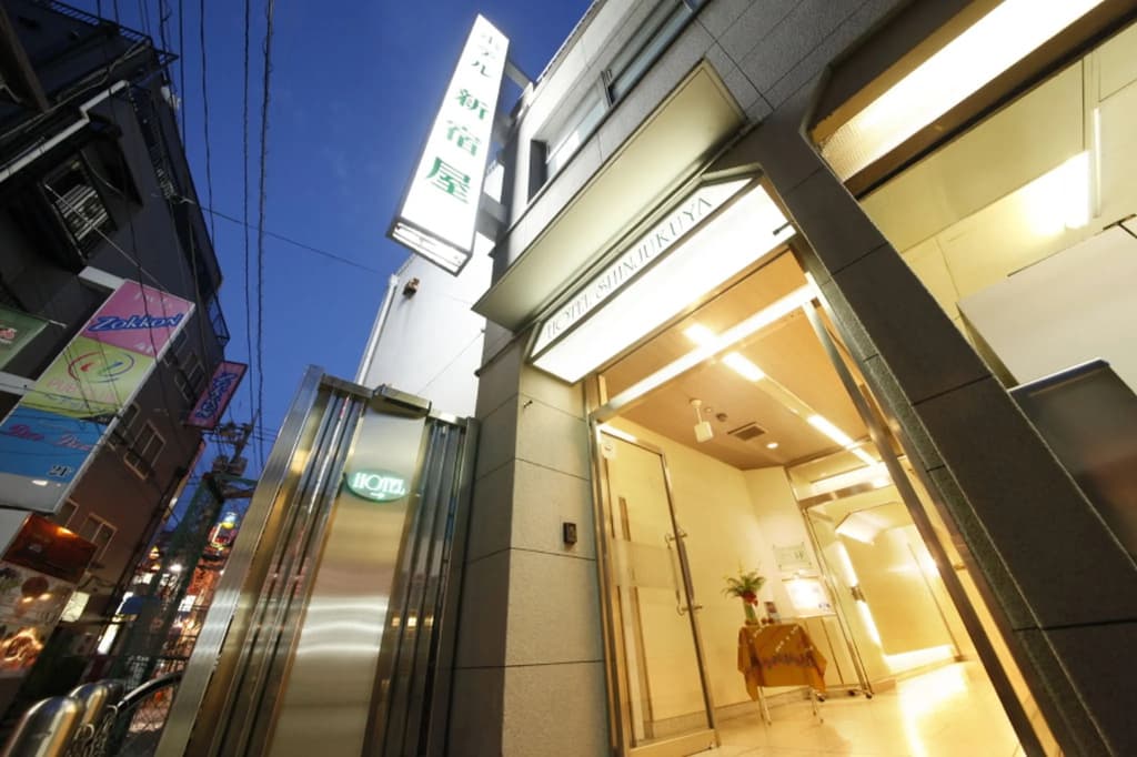 Hotel Shinjukuya - main photo