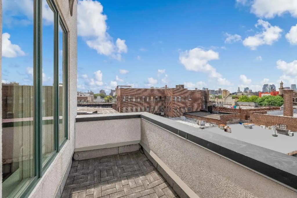 Aura Hotel Brooklyn - photo 17