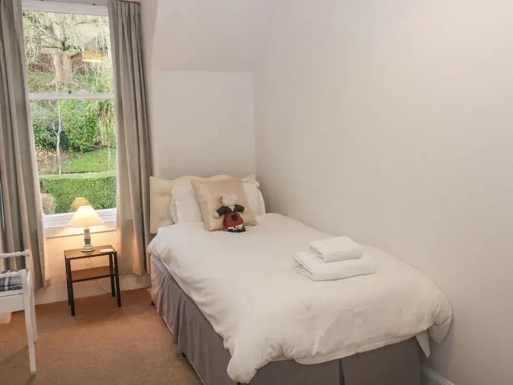 6 Coltbridge Gardens - photo 2