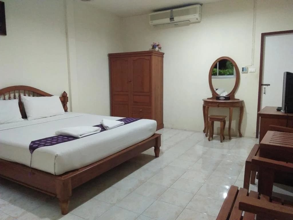 Saver Guesthouse - photo 3