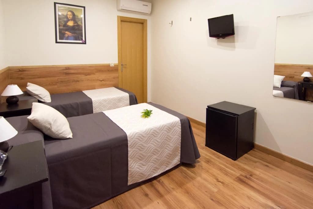 Hostal Art Madrid - photo 32
