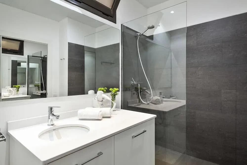 Gaia Fira rooms - photo 9