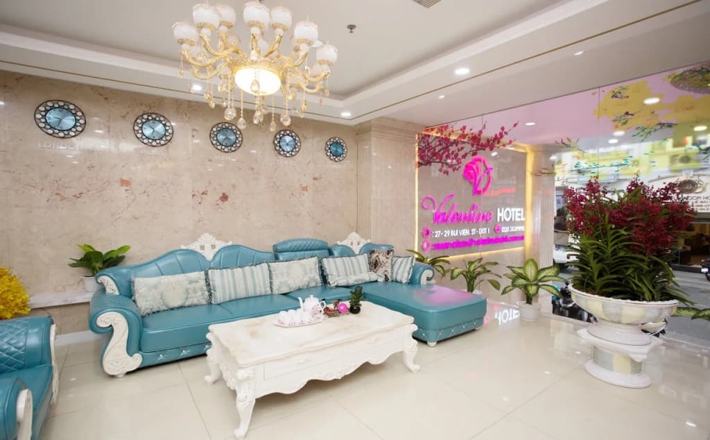Valentine Hotel - photo 14
