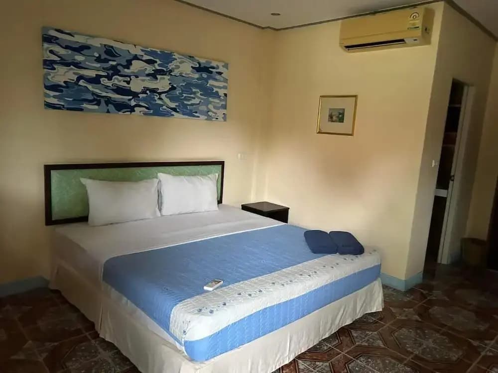 Oceanview Bungalows Hotel - photo 3