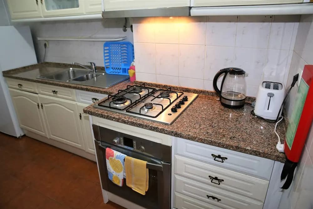 Aej Guest House - photo 18