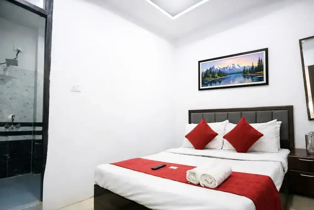 Mauryan Express Hotel Lajpat Nagar - photo 19