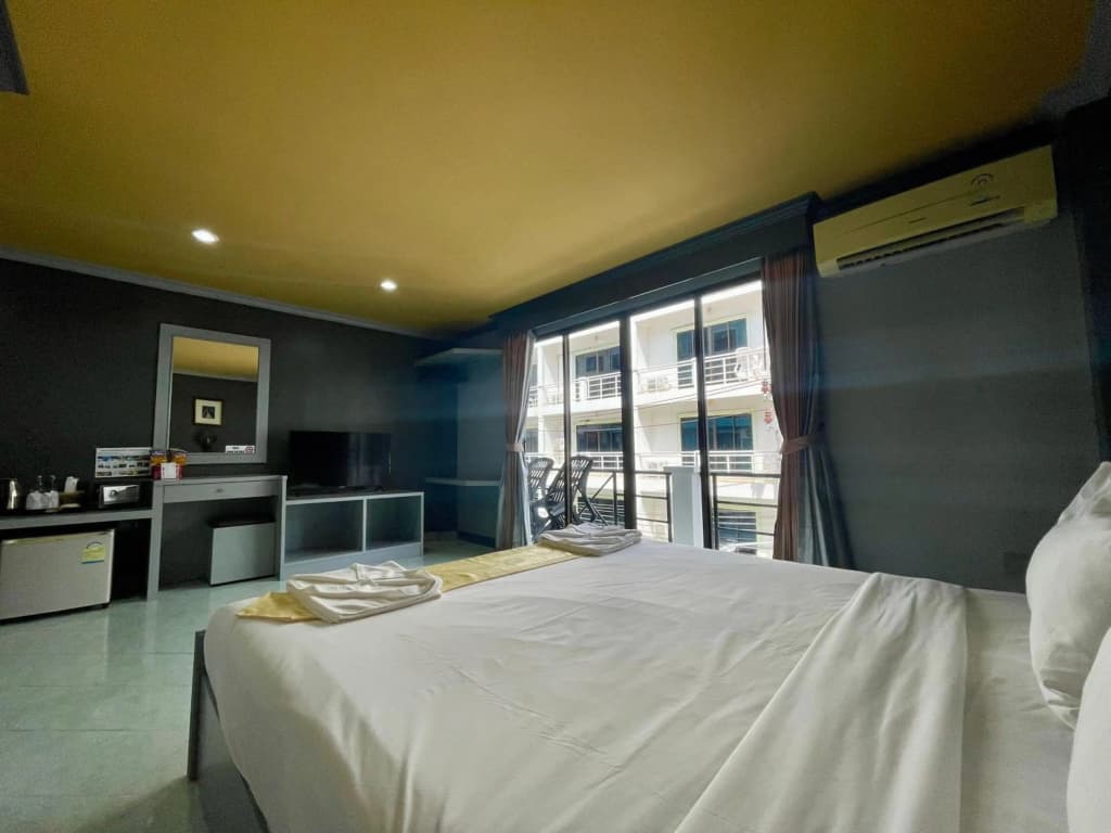 The Little Moon Residence - photo 22