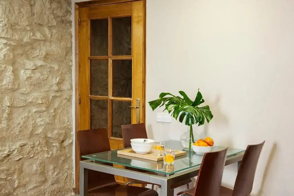 AinB Las Ramblas-Guardia Apartments - photo 26