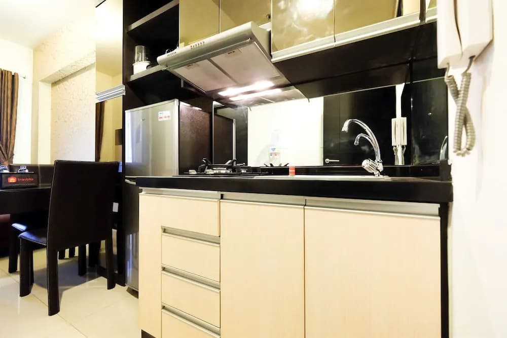 Homey Westmark Tanjung Duren Apartment near Taman Anggrek - photo 16