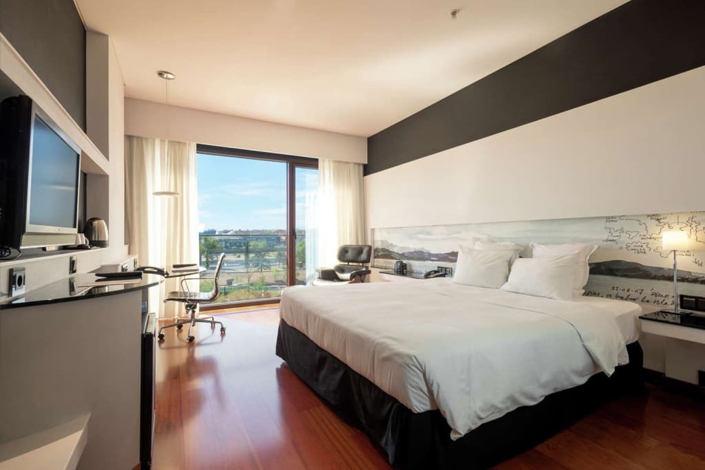 Hilton Madrid Airport - photo 41
