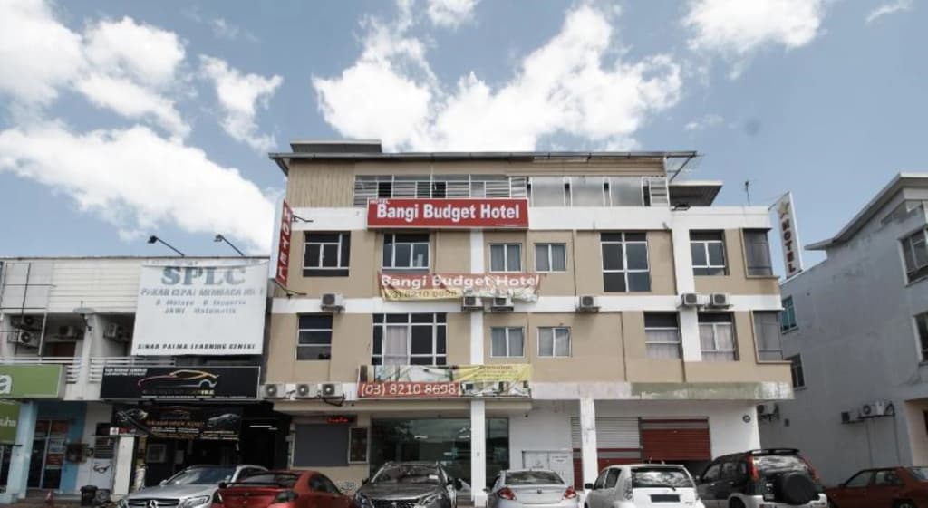 Putra Kajang Star Hotel - main photo