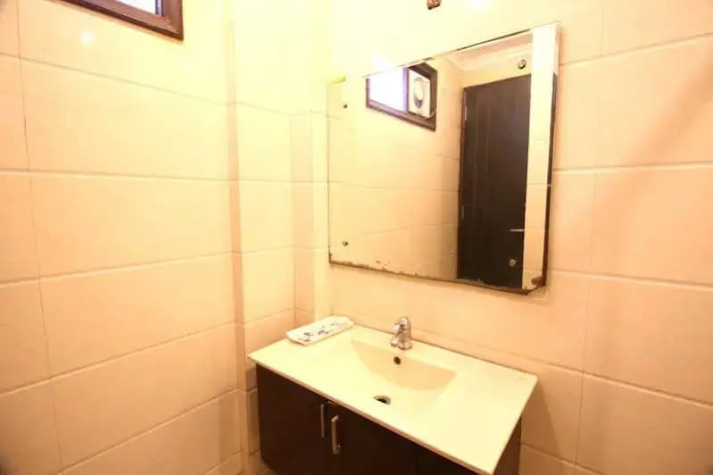 Hotel Vista Inn - photo 9