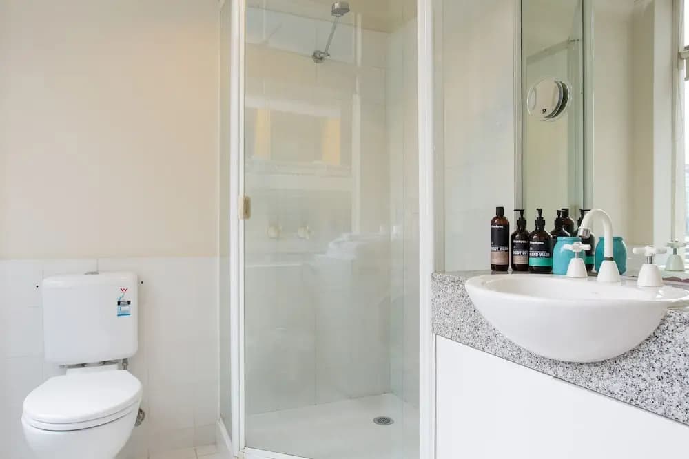 1 Exhibition Apartment Hotel - photo 9