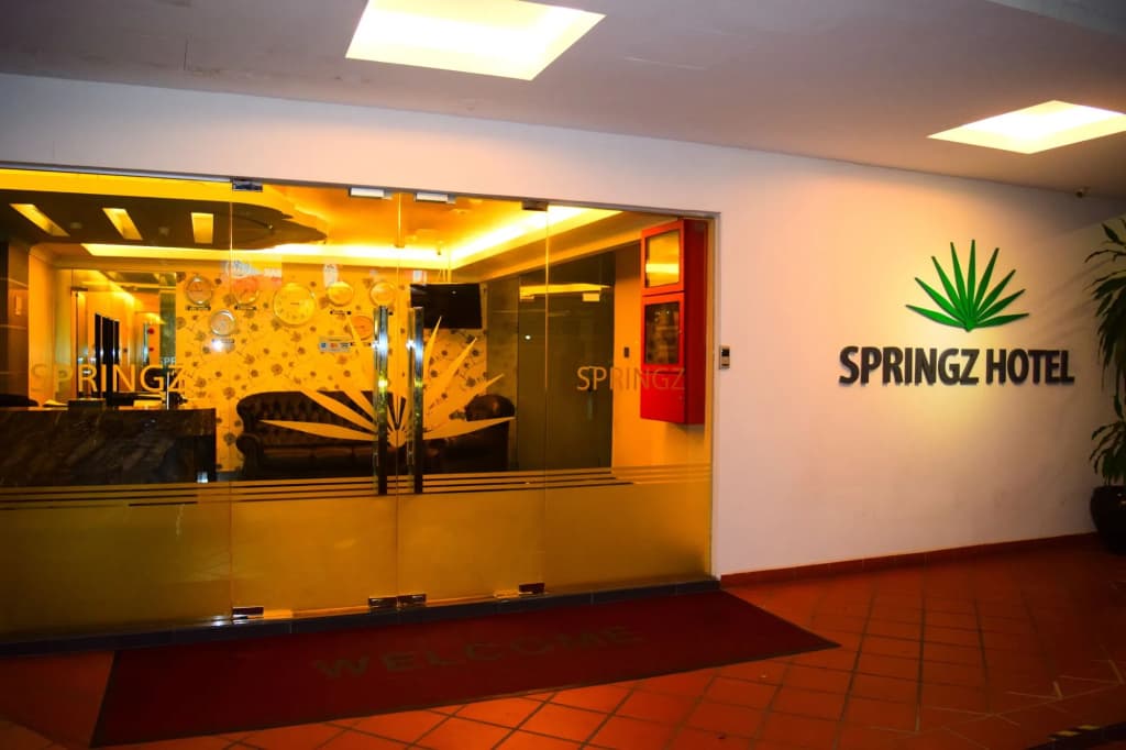 Springz Hotel Bukit Jalil - photo 11