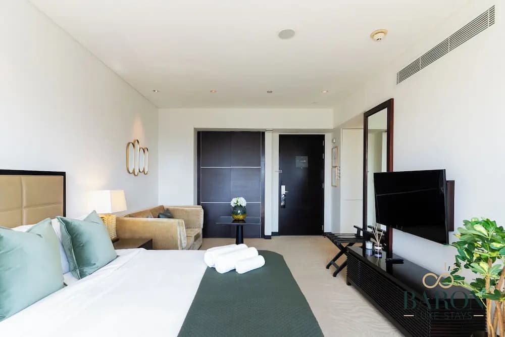 Amazing Studio, Address Marina. - photo 1