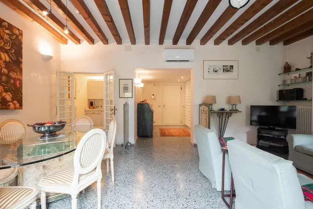 Garden Apartment - photo 21