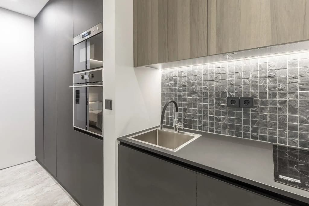 The Duke Boutique Suites - photo 8