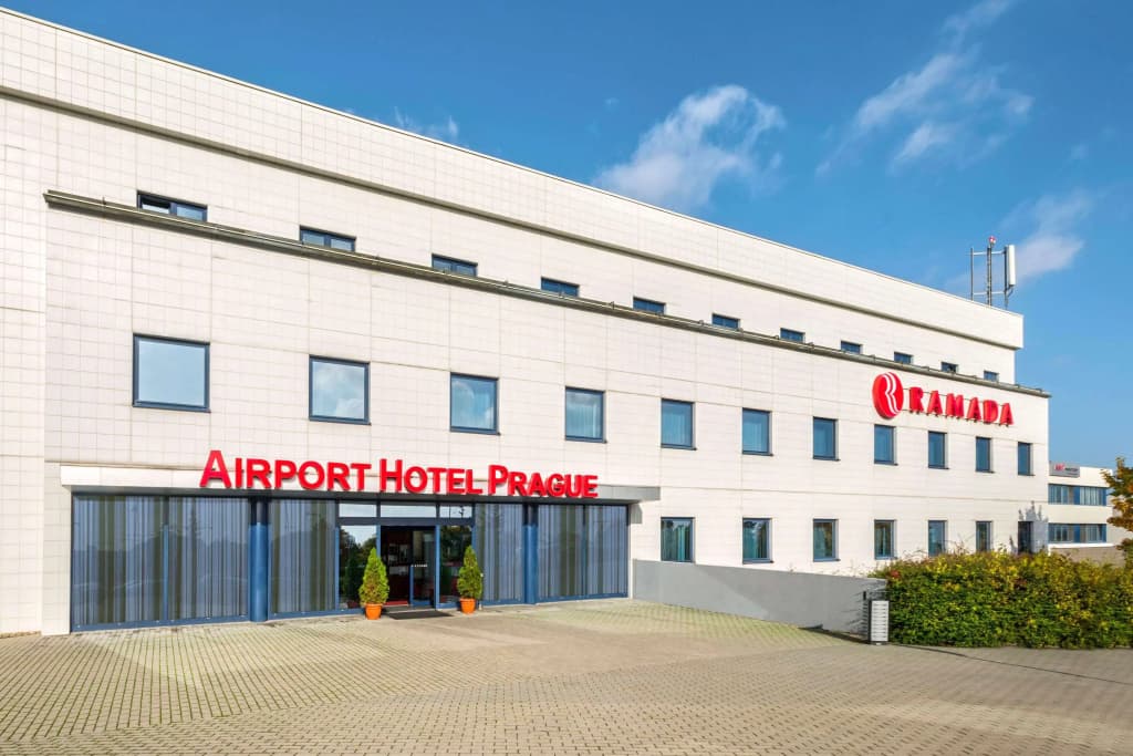 Ramada by Wyndham Airport Prague - main photo