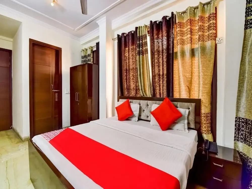 South Delhi Inn - photo 3