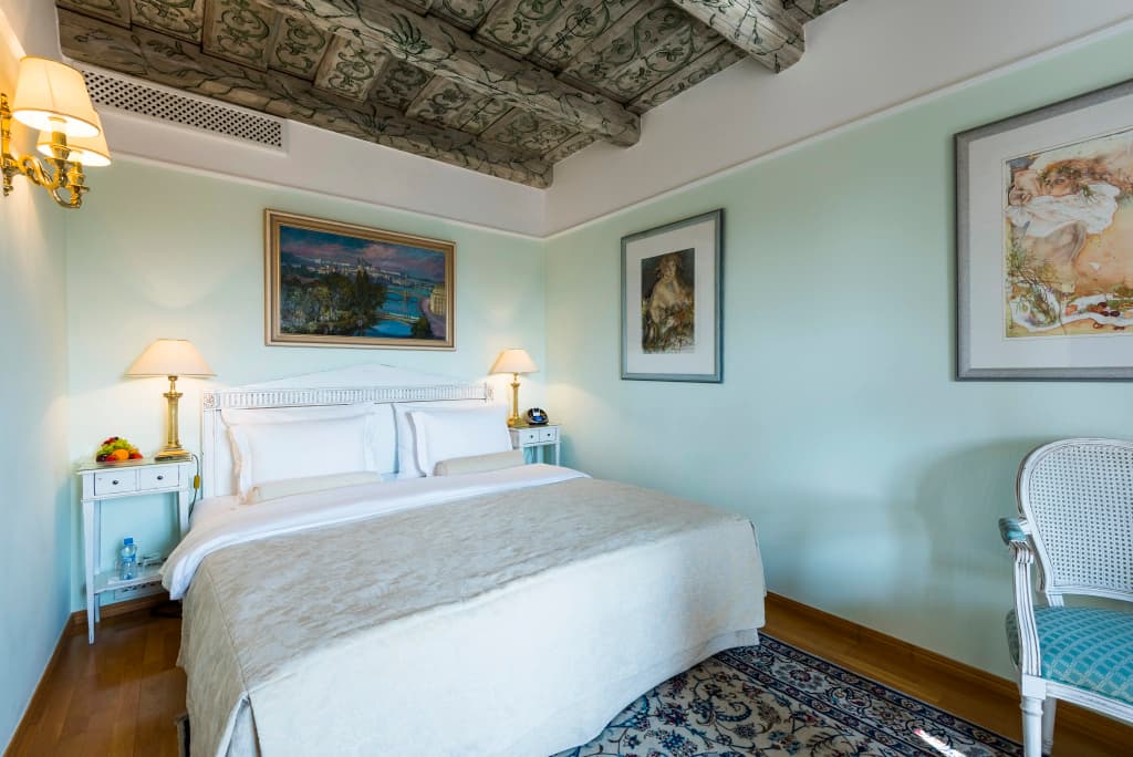 Golden Well Hotel - photo 6