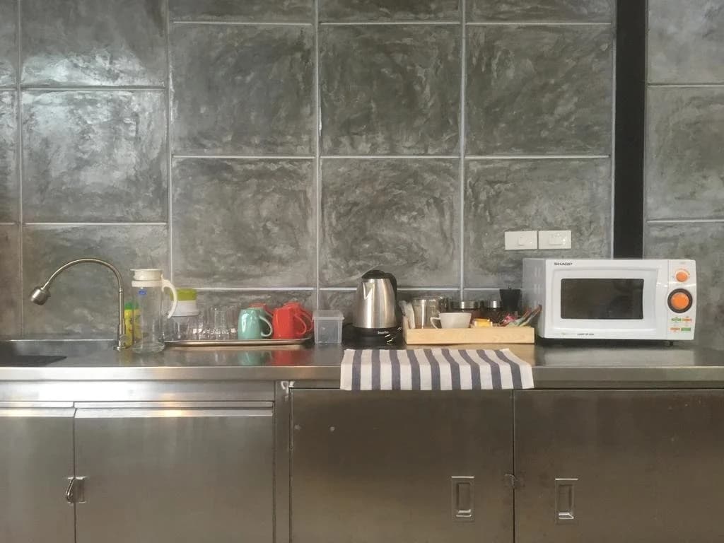 ChillHub Hostel Phuket - photo 10