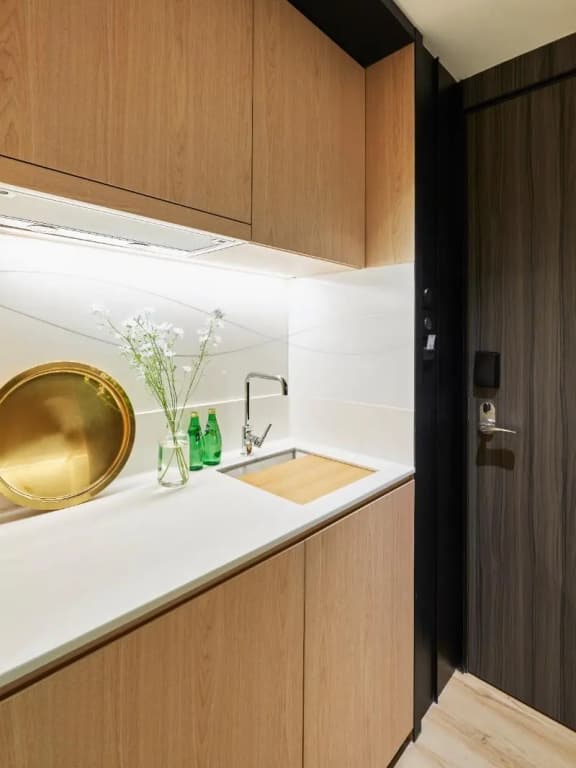 CM Plus Hotels and Serviced Apartments - photo 18