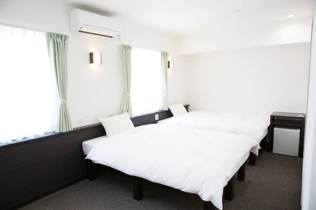 Universal Hotel Reborn - main photo