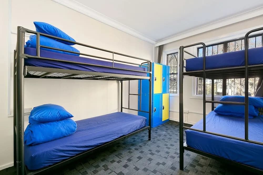 Ady's Place Backpackers - photo 2