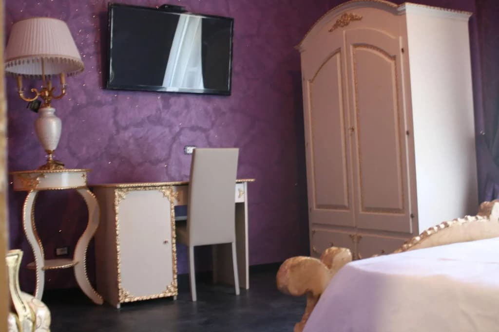 Pope's Suites - photo 6