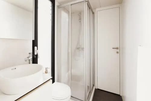 VIPliving Houseboat - photo 1