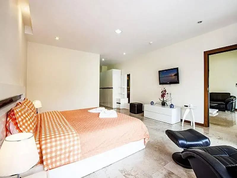 Pratumnak Hill Apartment Studio - photo 4