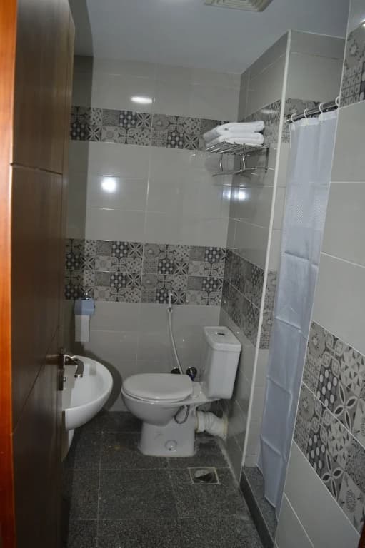 Royal Inn Residence - photo 8